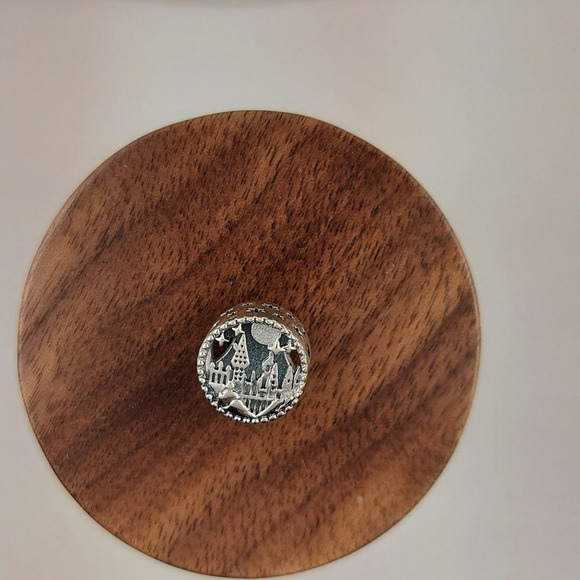 925 Silver Harry Potter Hogwarts Charm - Picture 4 of 9